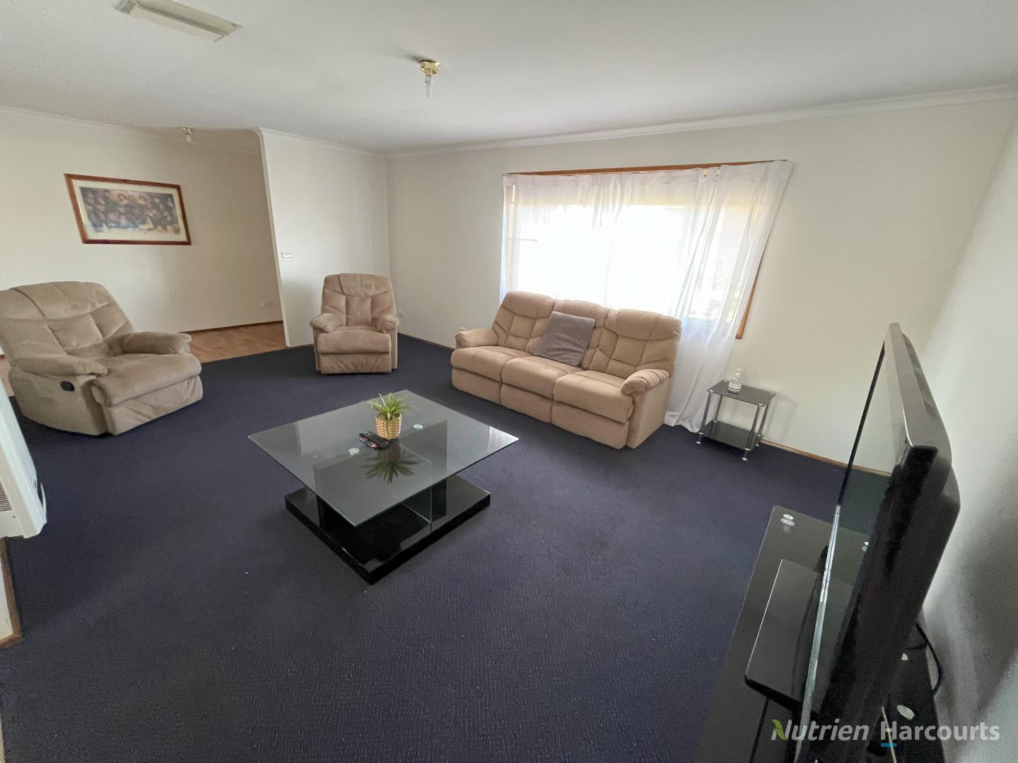 19 Monaghan Street, Cobar NSW 2835, Image 2