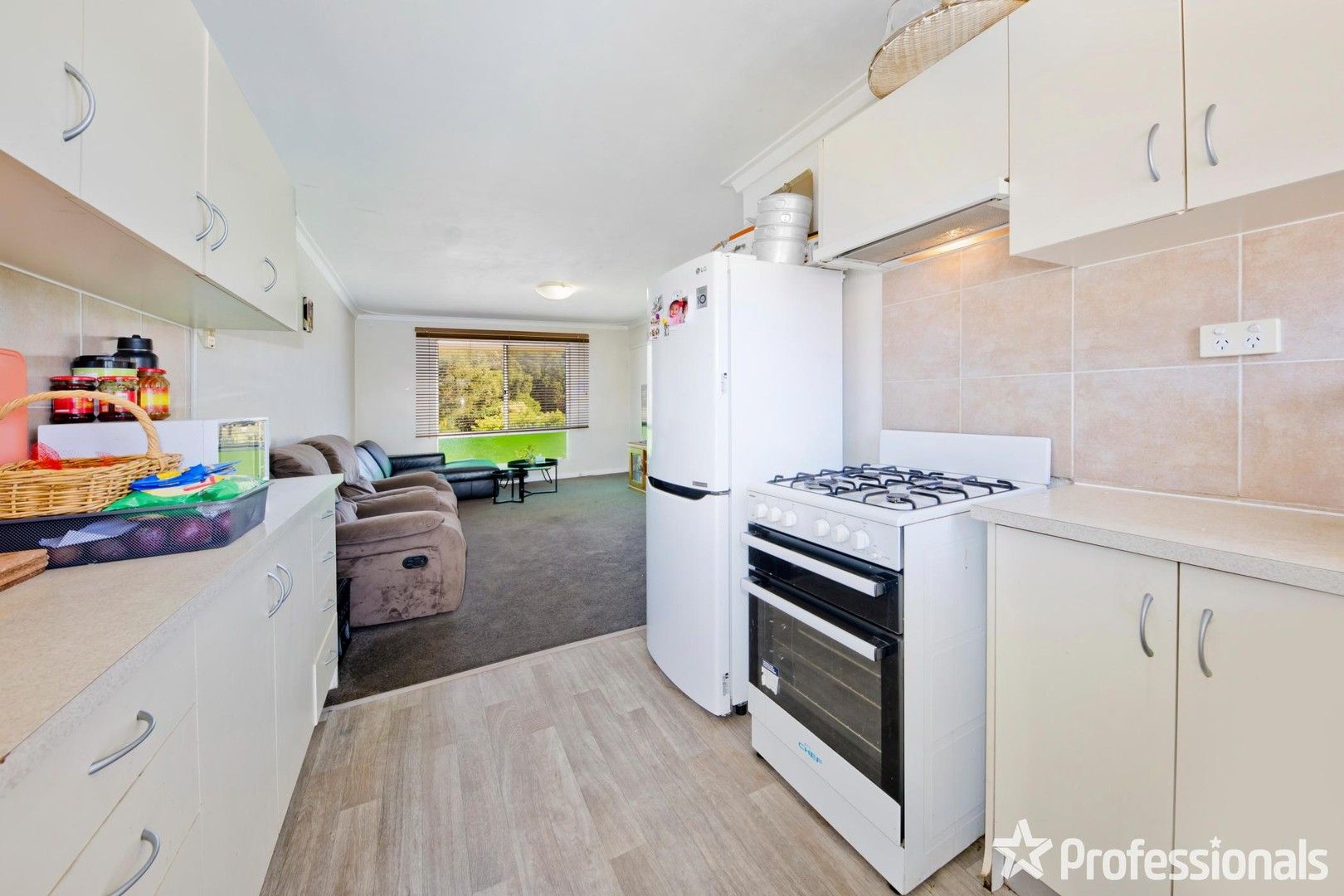 2 bedrooms Apartment / Unit / Flat in 40/299 Harborne Street GLENDALOUGH WA, 6016
