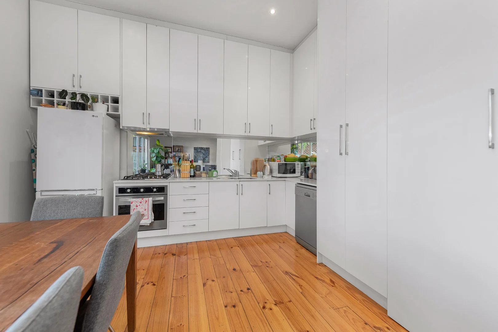 Additional image 2 of 1/17 James Street, Seddon VIC 3011