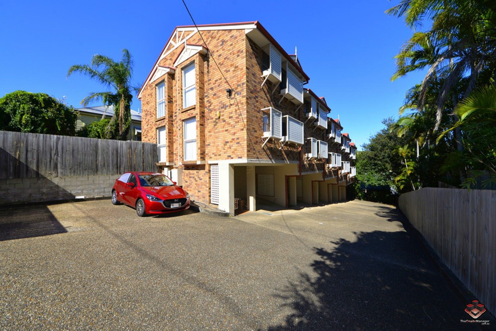 2 bedrooms Apartment / Unit / Flat in 5/16 Ada Street TARINGA QLD, 4068