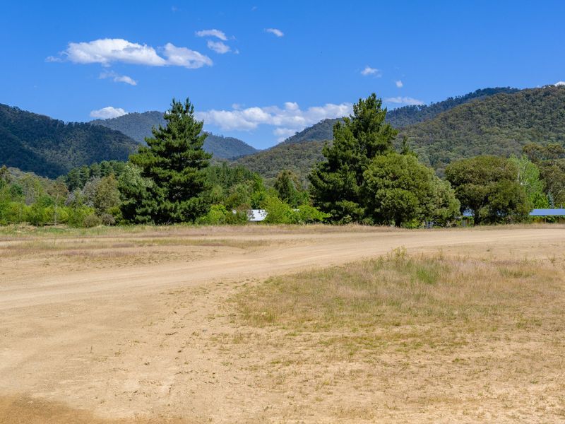 15 Feathertop Track, Harrietville VIC 3741, Image 0