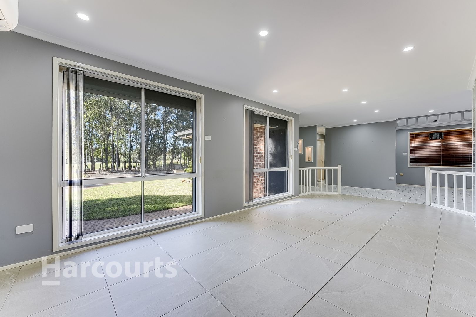 11 Nash Place, Currans Hill NSW 2567, Image 2