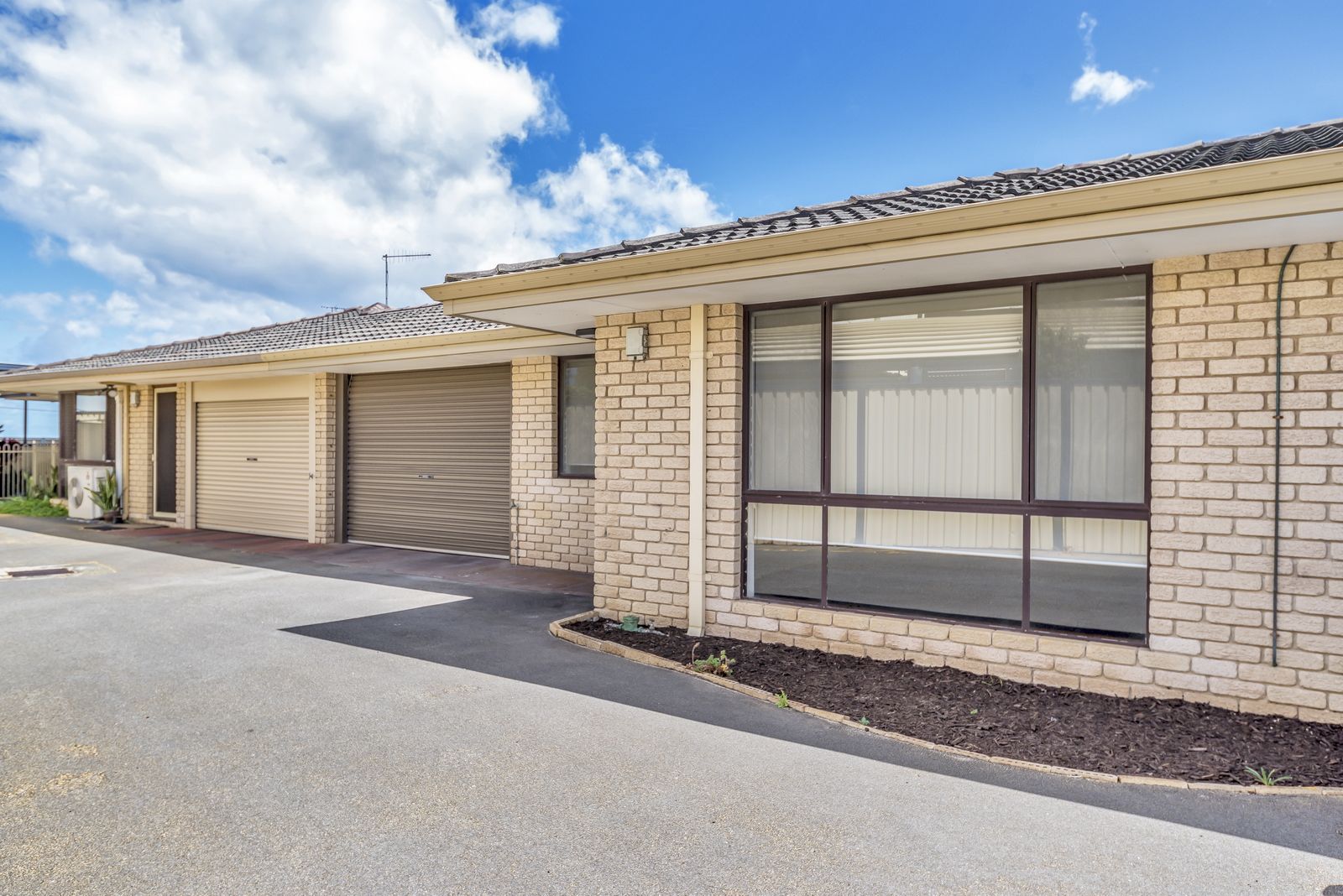 2/24 Mippi Road, Halls Head WA 6210, Image 2