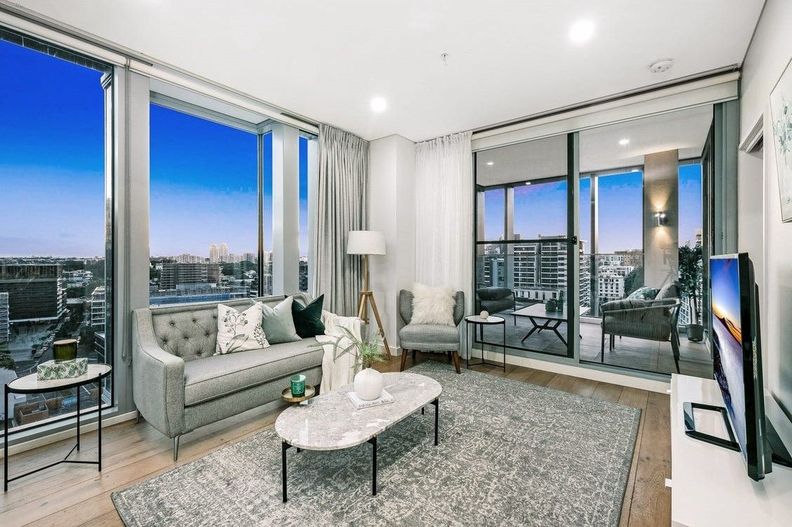 3 bedrooms Apartment / Unit / Flat in 17XX/16 Gadigal Avenue WATERLOO NSW, 2017