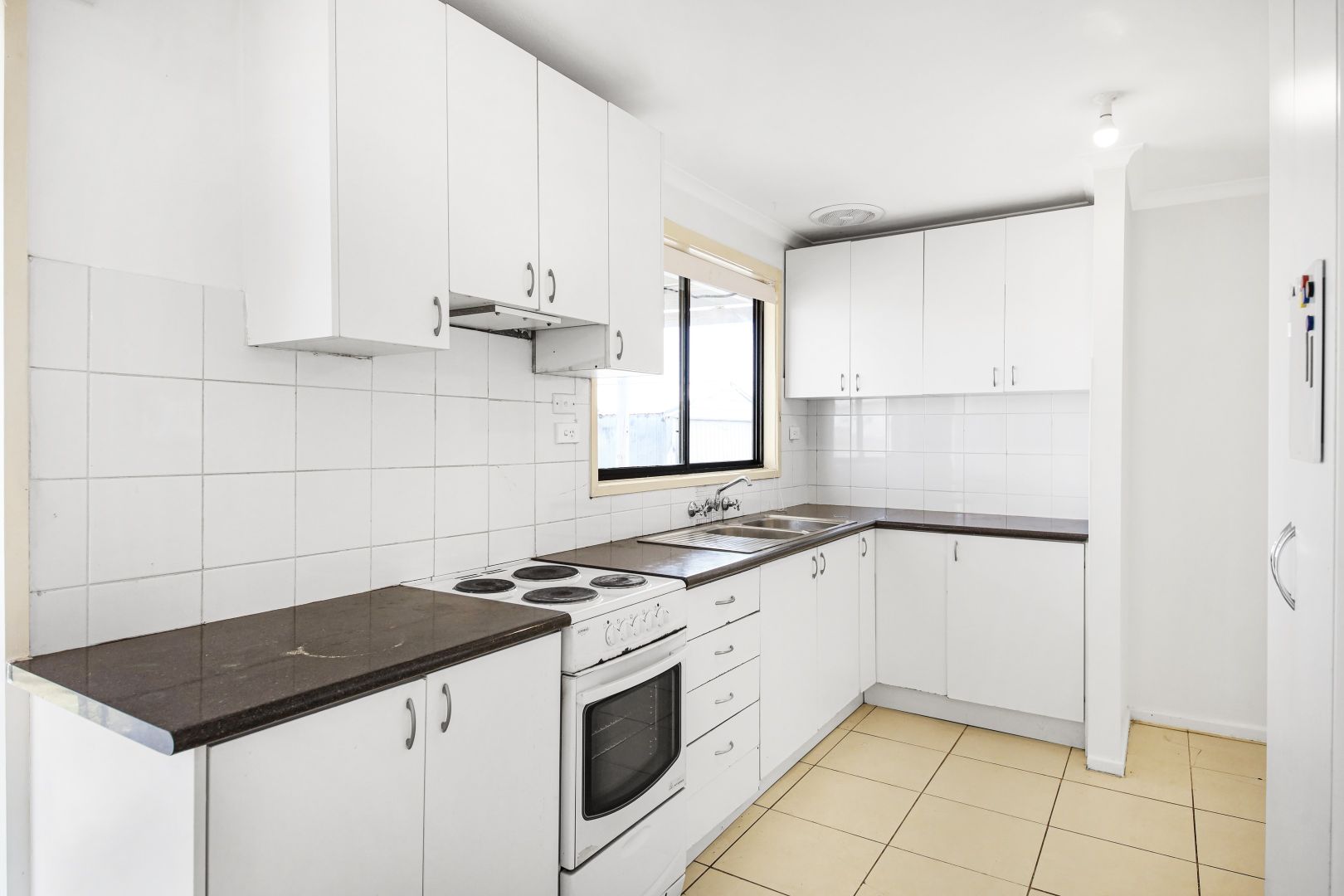 40 Winstanley Road, Avalon VIC 3212 House For Rent Domain