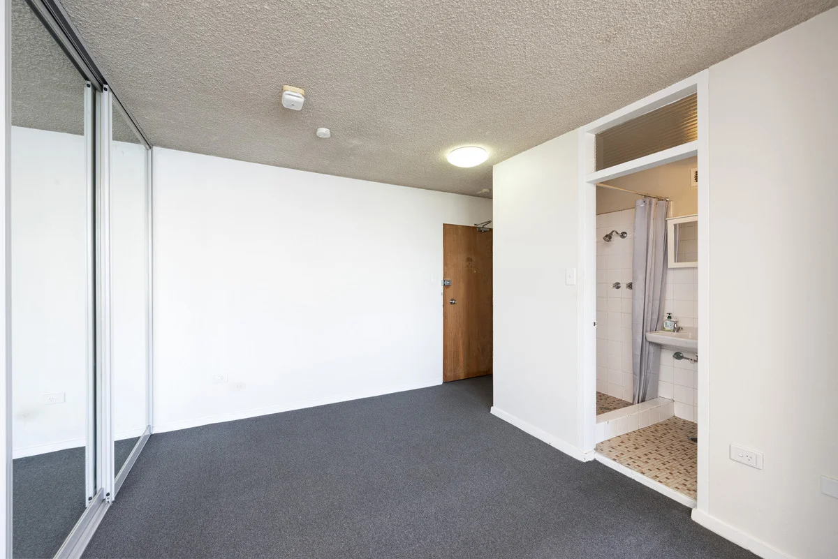 Additional image 5 of 72/2-4 East Crescent Street, McMahons Point NSW 2060