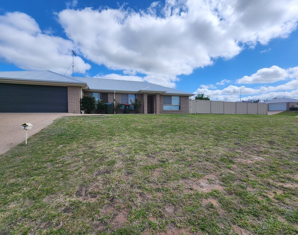 1 Hayden Place, Moura QLD 4718