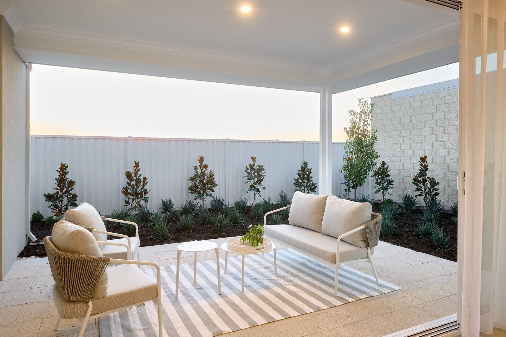 3 bedrooms House in 3 Uplands Gardens WILLETTON WA, 6155