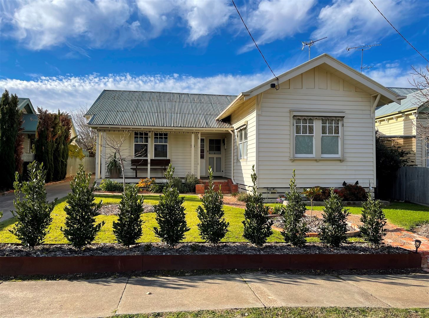 3 bedrooms House in 26 Dundas Street ST ARNAUD VIC, 3478