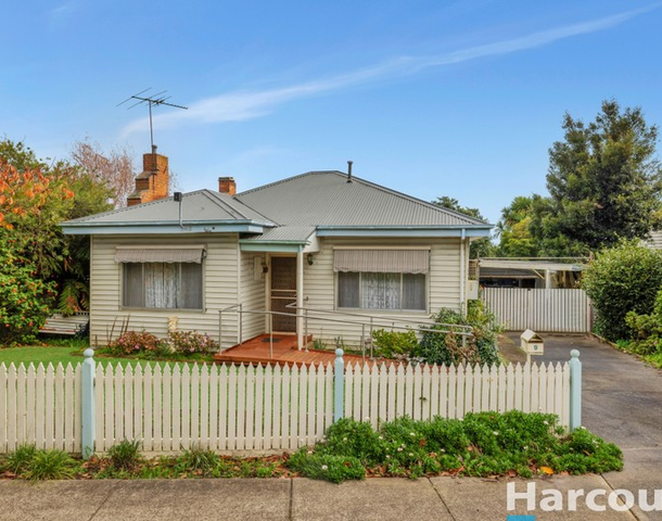 9 Hearn Street, Drouin VIC 3818