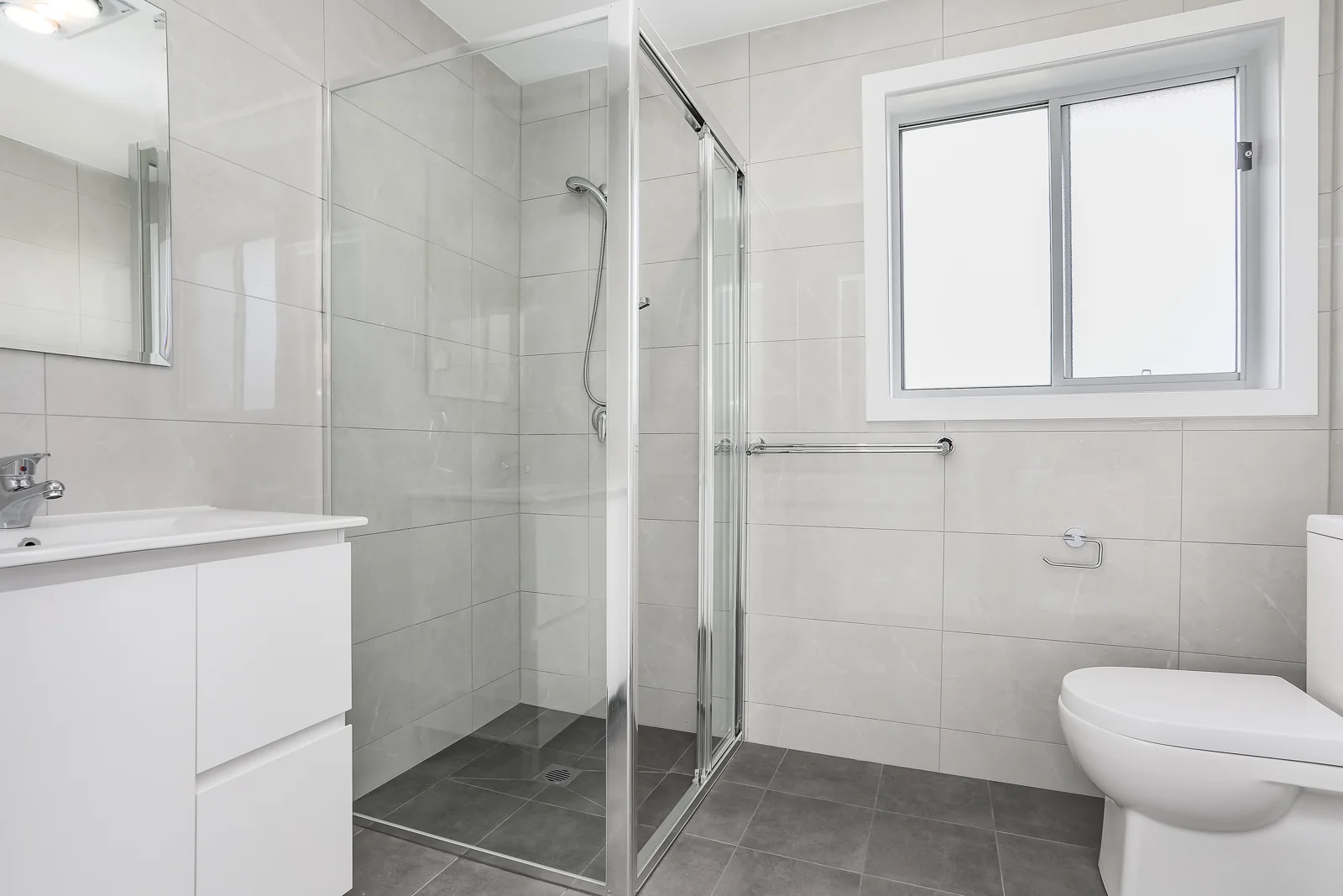 Additional image 4 of 3A Hobbs Street, Kingsgrove NSW 2208