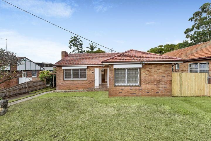 3 bedrooms House in 52 Blackwall Point Road ABBOTSFORD NSW, 2046
