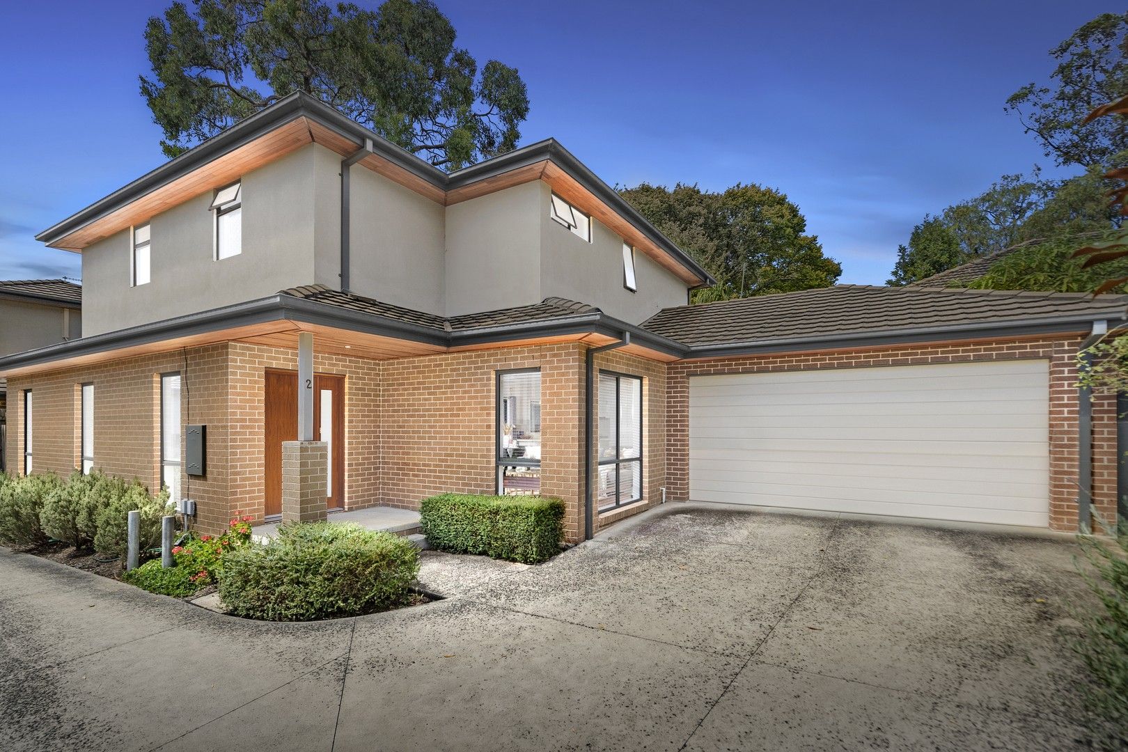 2/10 Berry Road, Bayswater North VIC 3153, Image 0