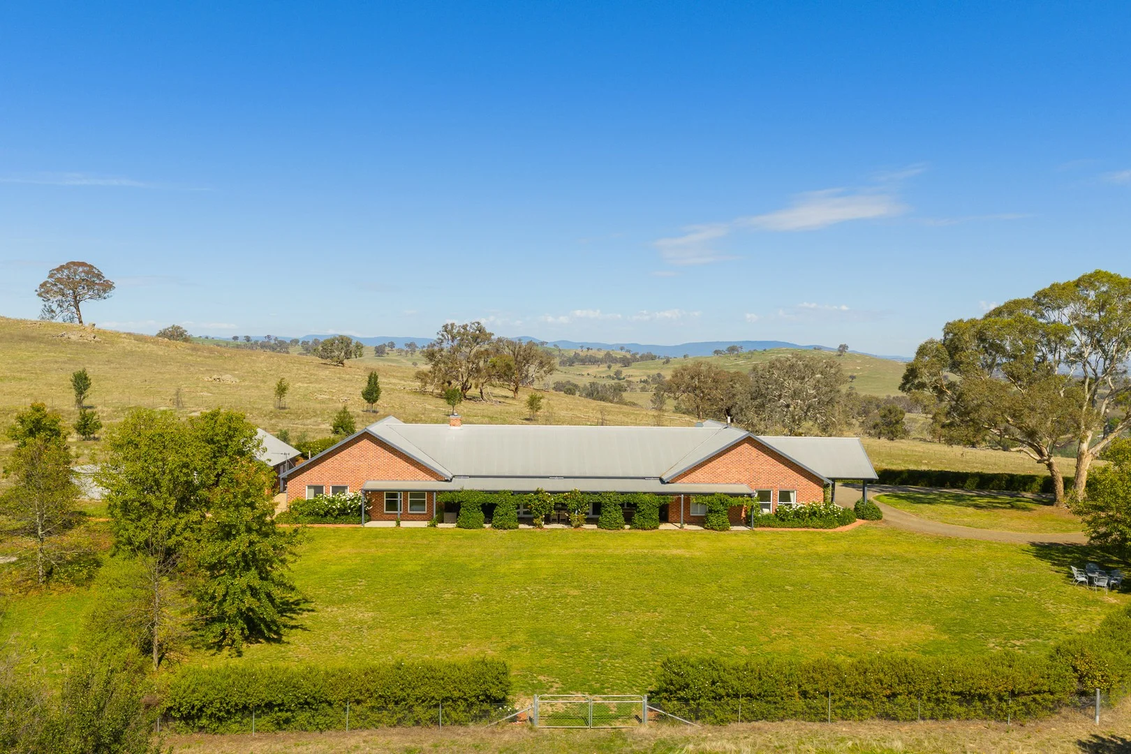 Primary image of Brickeys Hill 127 Hearnes Road, Yass NSW 2582