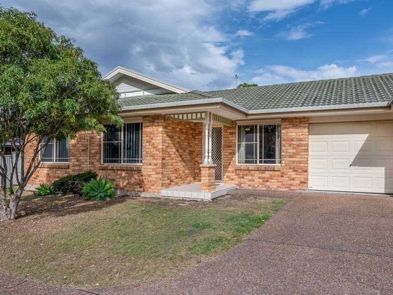 2/11 Richards Avenue, Singleton NSW 2330, Image 1