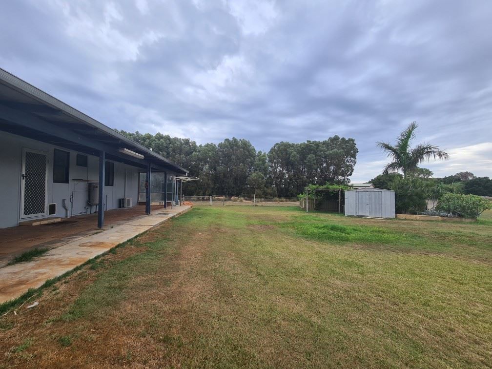 8 Massingham Pl, Dongara WA 6525, Image 0