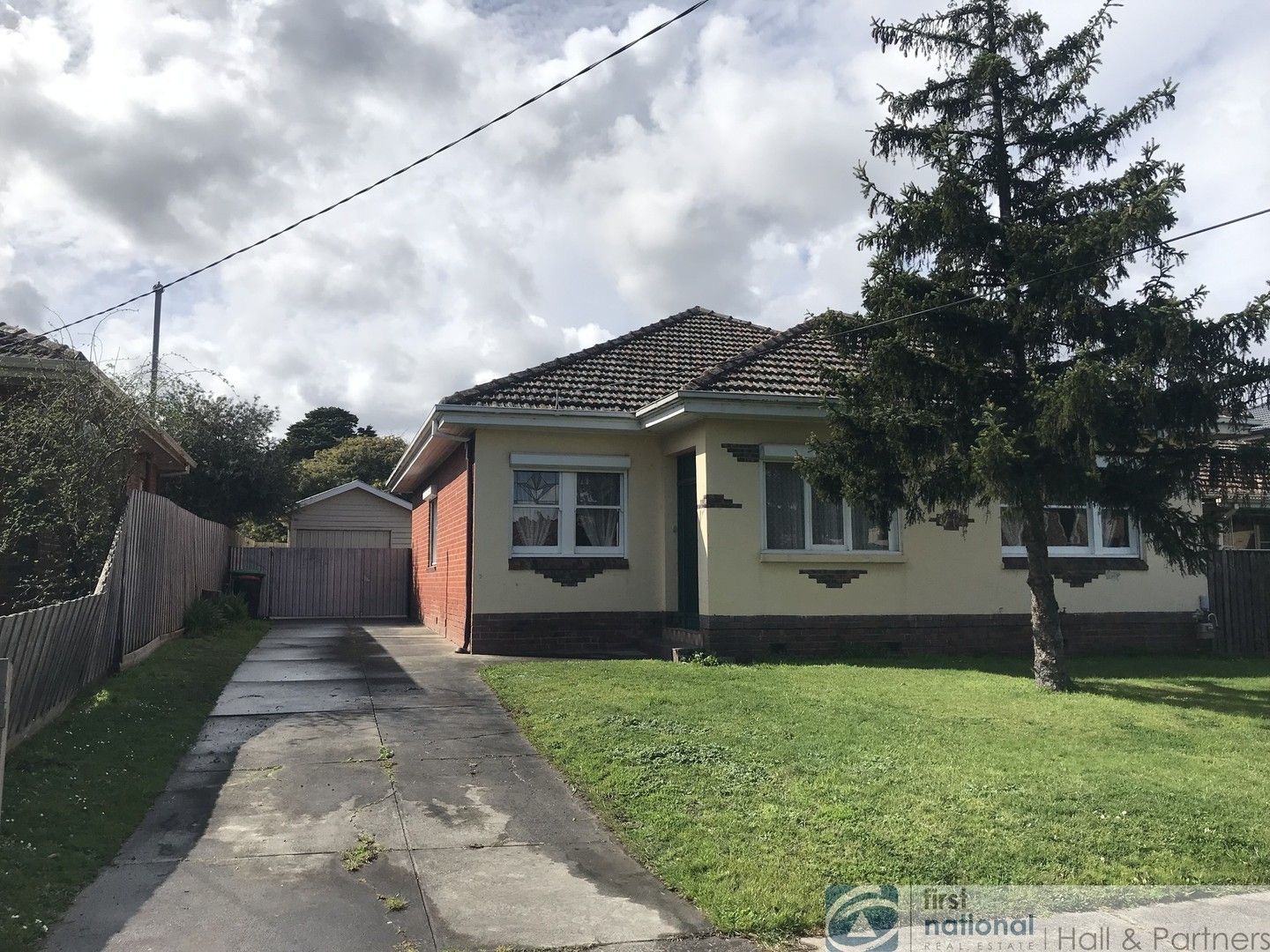 3 bedrooms House in 19 Ronald Street DANDENONG VIC, 3175