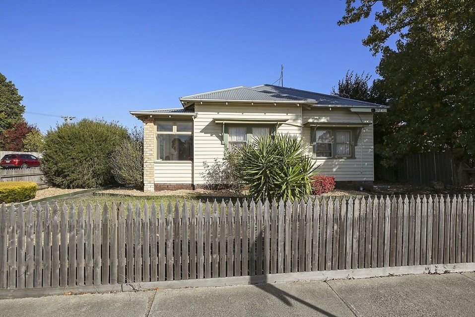 50 Wallace Street, Colac VIC 3250