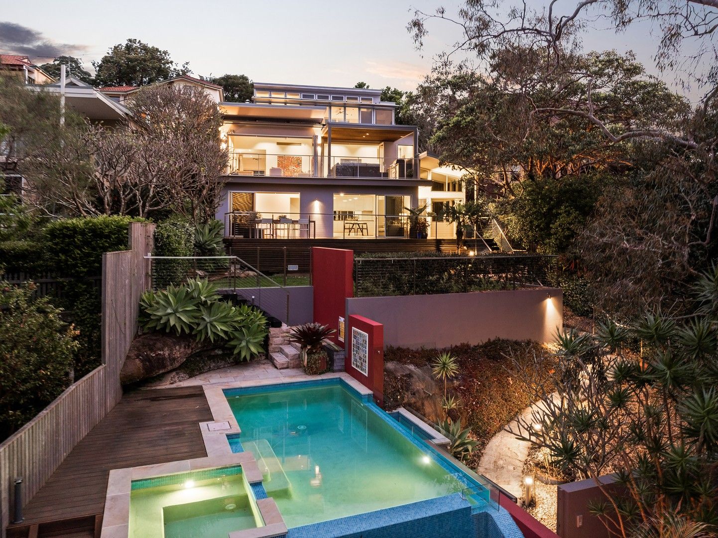 5 bedrooms House in 16 Kameruka Road NORTHBRIDGE NSW, 2063