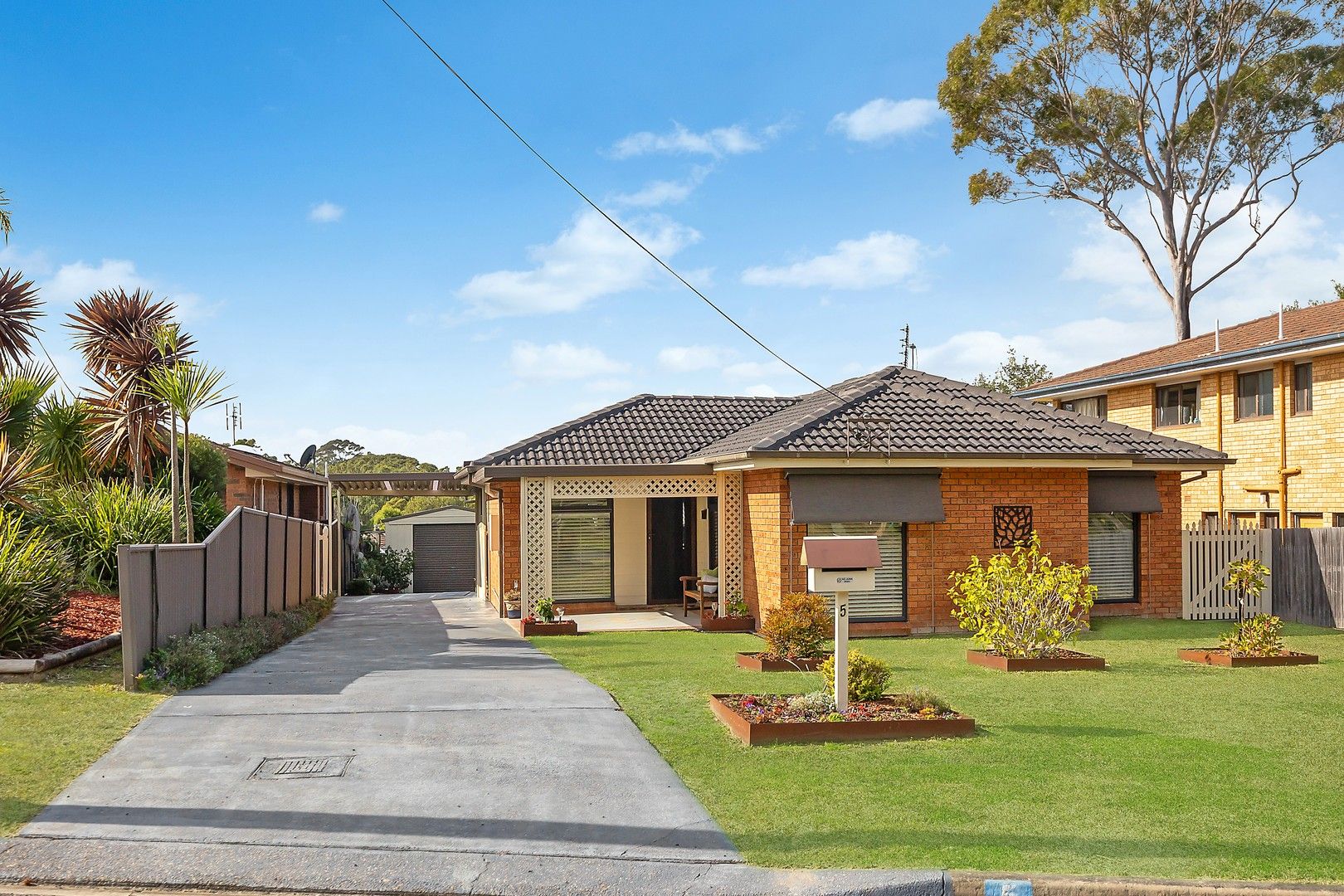3 bedrooms House in 5 Carnelian Close ULLADULLA NSW, 2539