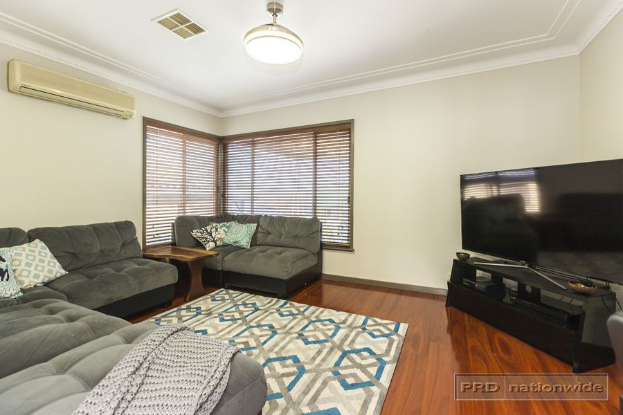 16 Harriet Street, Wallsend NSW 2287, Image 2