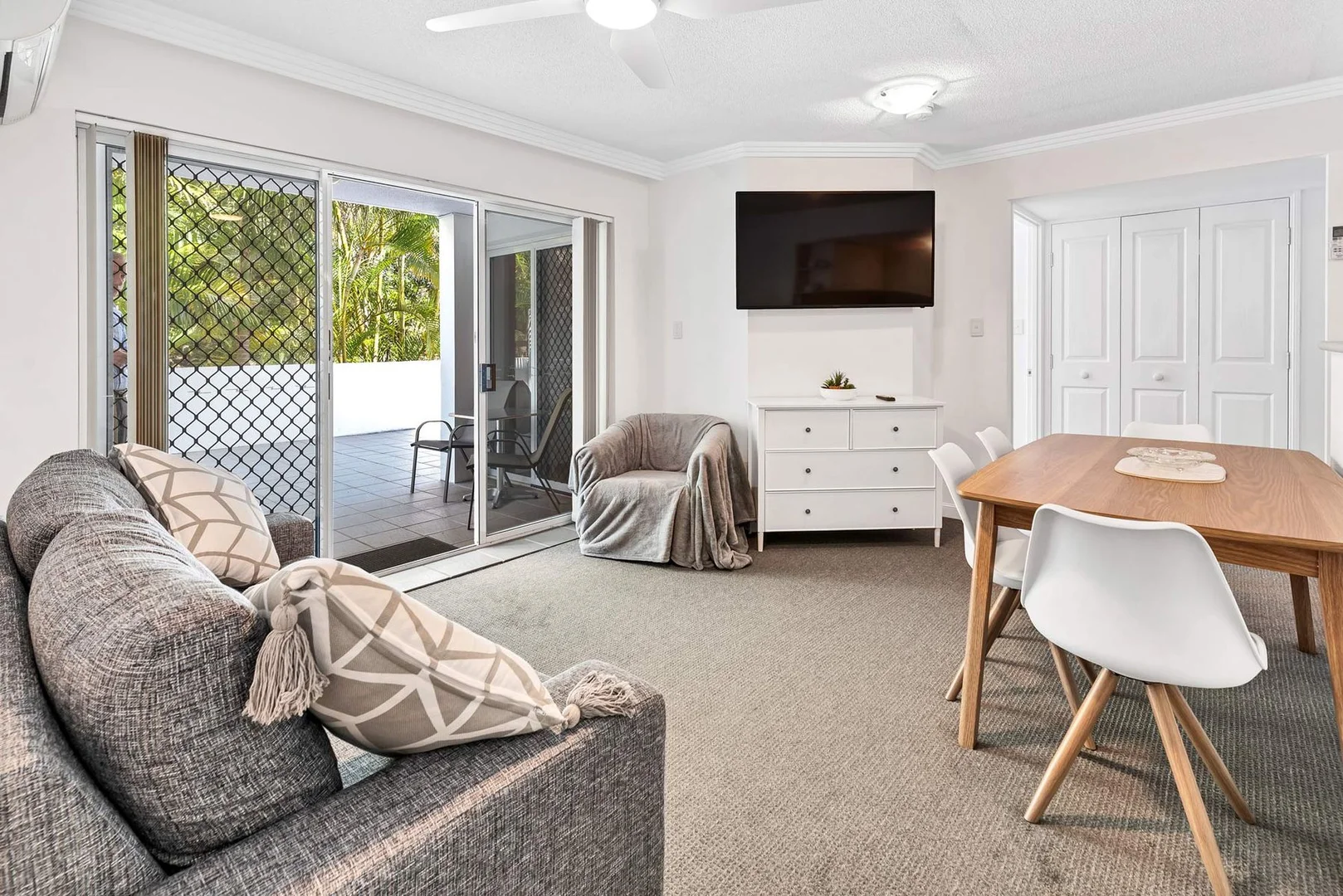 Additional image 6 of 1/96-98 Stanhill Drive, Surfers Paradise QLD 4217