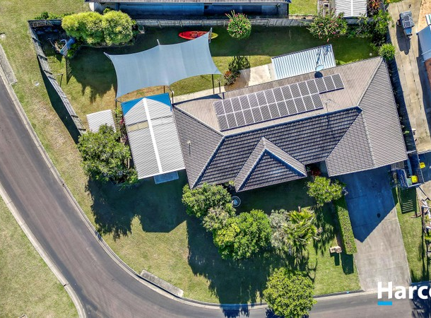 14 Hyperno Road, Point Vernon QLD 4655