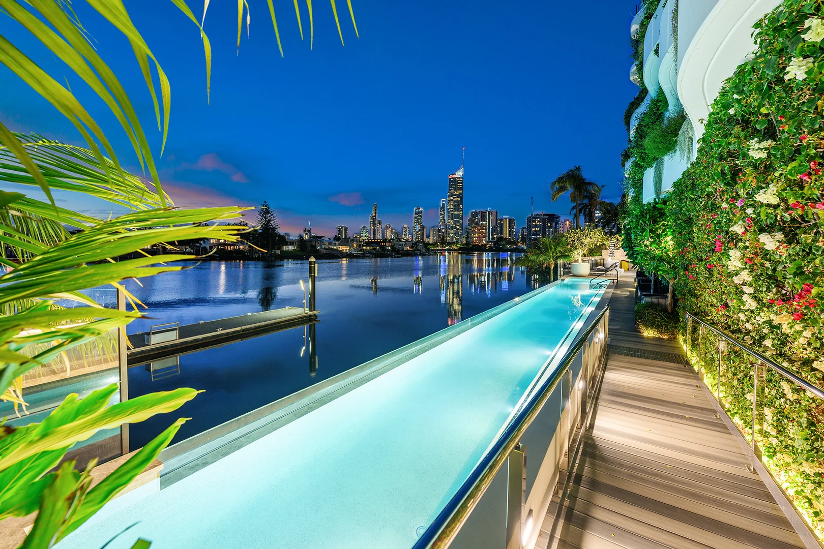 Additional image 21 of 906/15-17 Cannes Avenue, Surfers Paradise QLD 4217