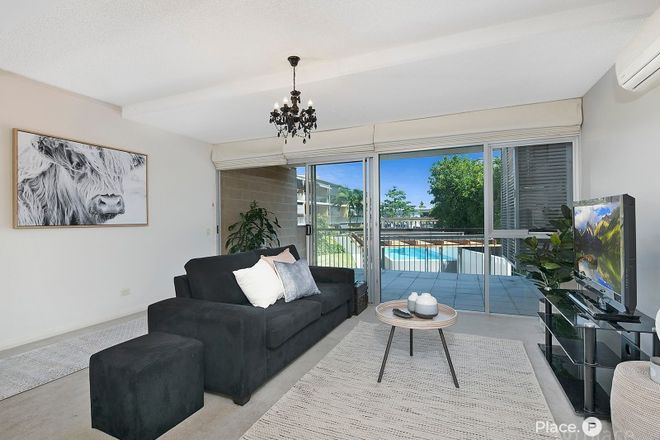 43/18 Addison Avenue Bulimba 4171 - Image 3