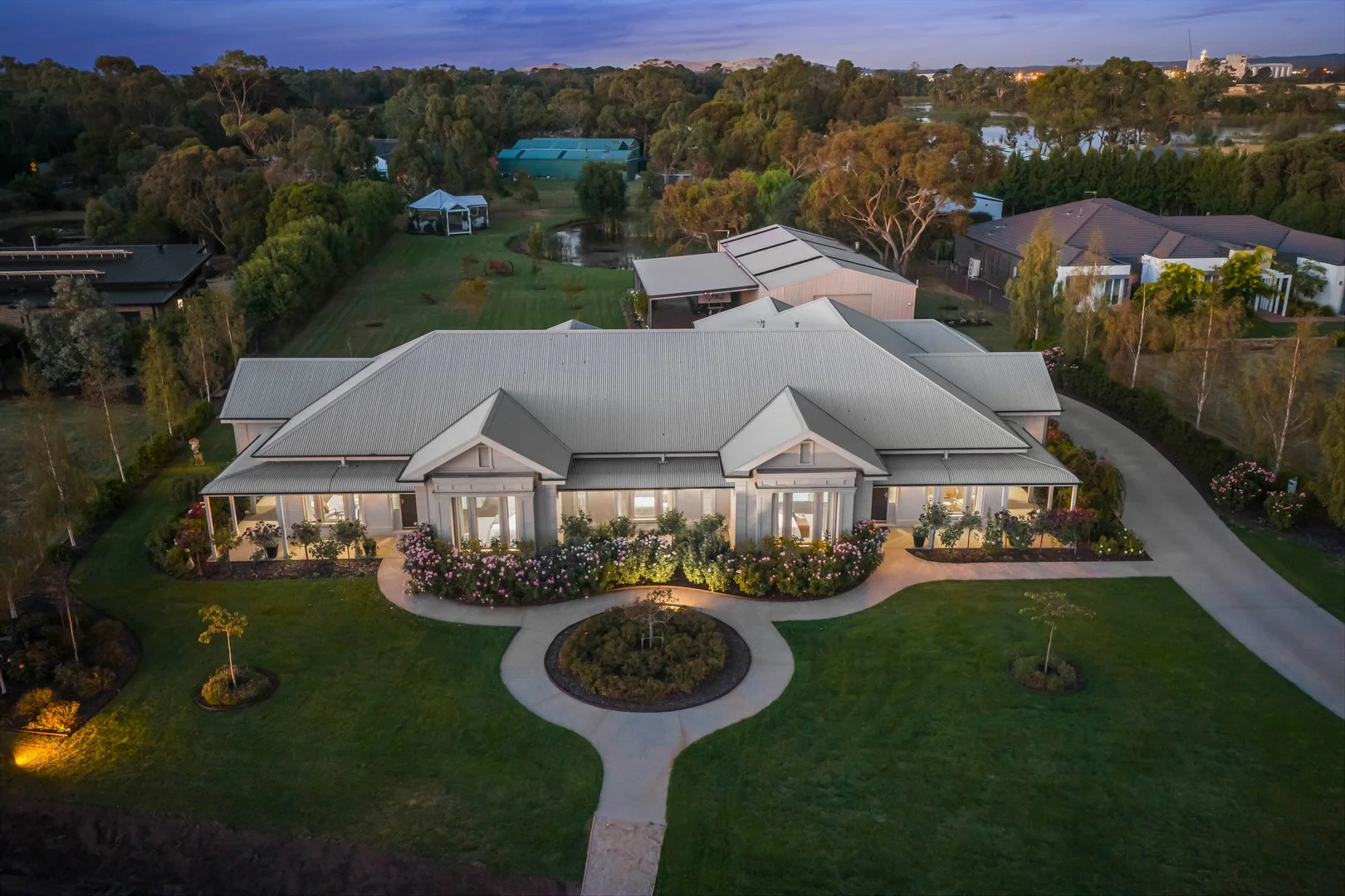 32 Remembrance Drive, Cardigan VIC 3352