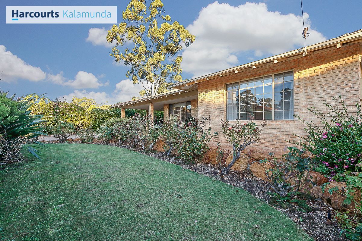 3 Burt Street, Kalamunda WA 6076, Image 2