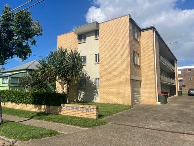 2 bedrooms Apartment / Unit / Flat in 1/43 Fifth Avenue SANDGATE QLD, 4017