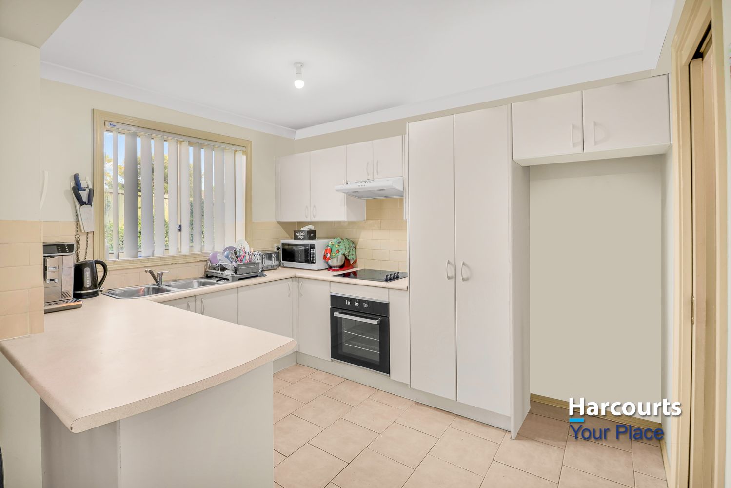 10/11 Barlow Street, Cambridge Park NSW 2747, Image 2