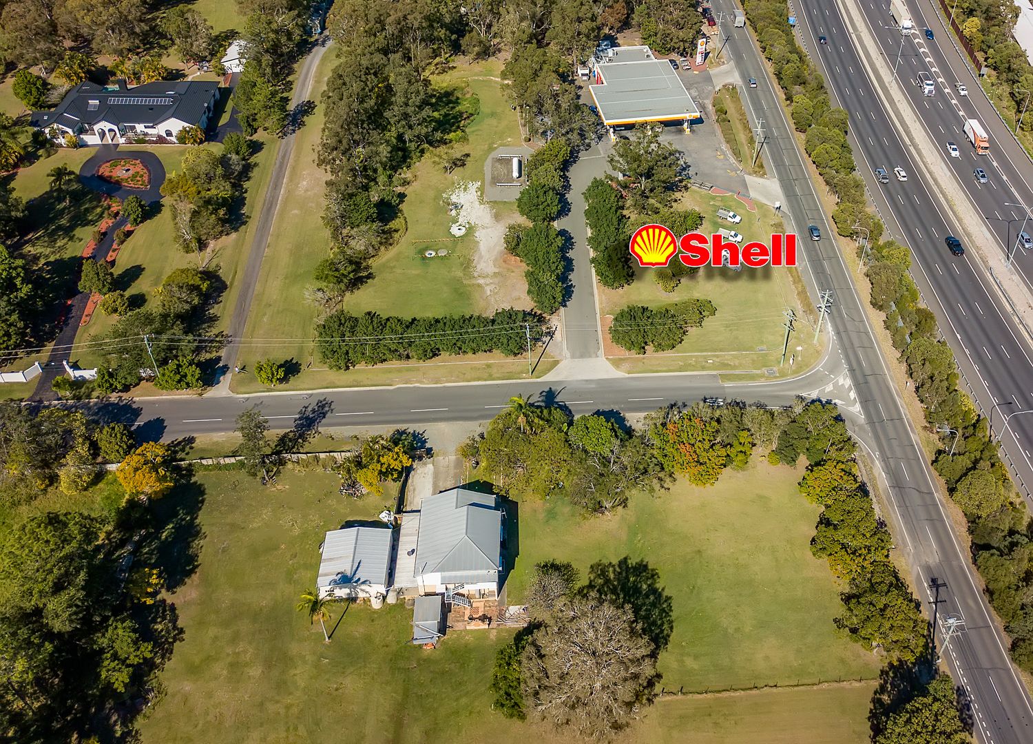 8 London Road, Belmont QLD 4153 House for Sale 13.4 Domain