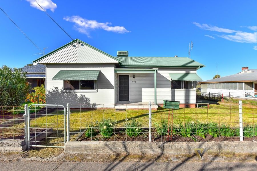 2 bedrooms House in 178 Goonoo Goonoo Road TAMWORTH NSW, 2340