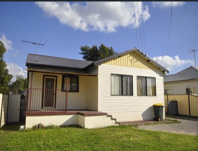 3 bedrooms House in 7 Hartley Road SEVEN HILLS NSW, 2147