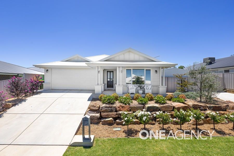 62 COPPEBELLA DRIVE, Gobbagombalin NSW 2650, Image 0