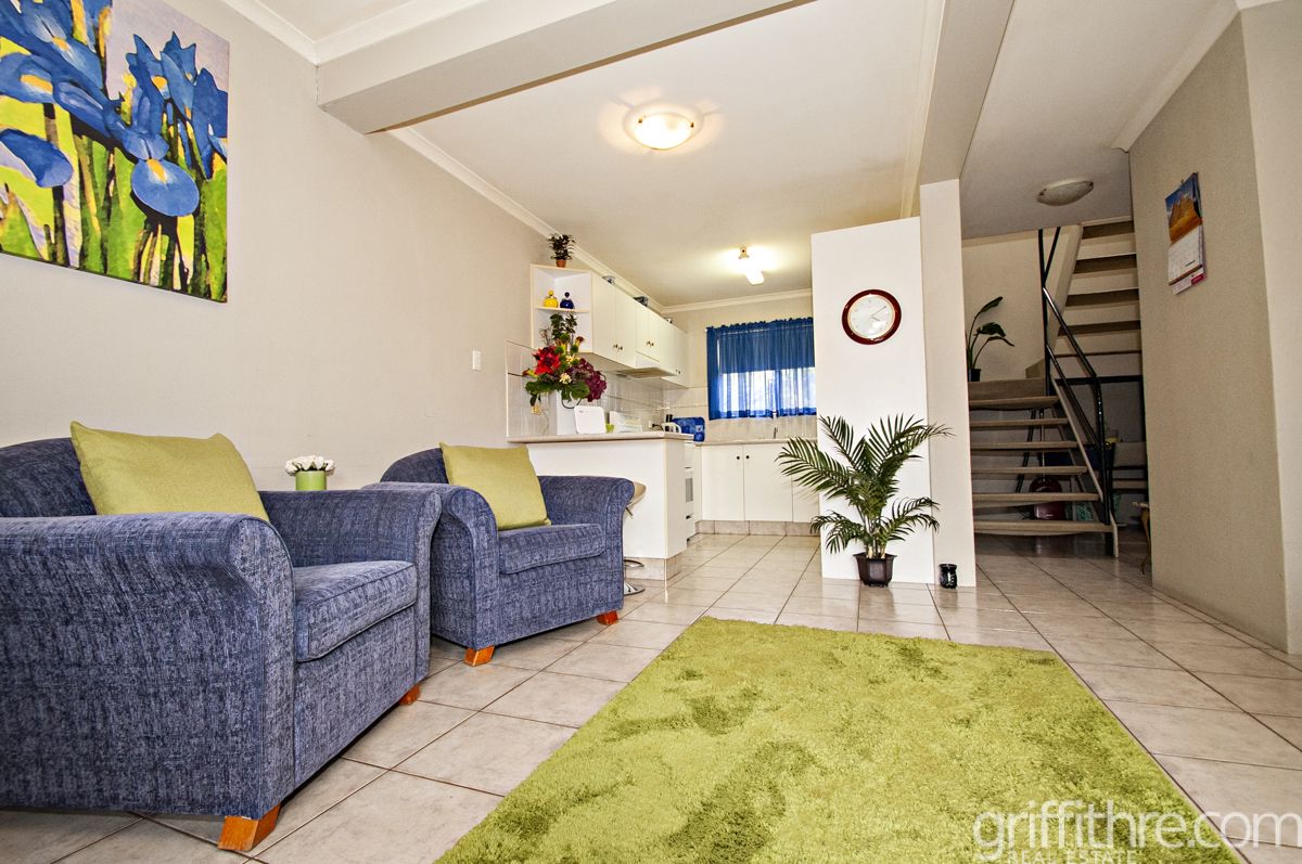 1/174 Yambil Street, Griffith NSW 2680, Image 2