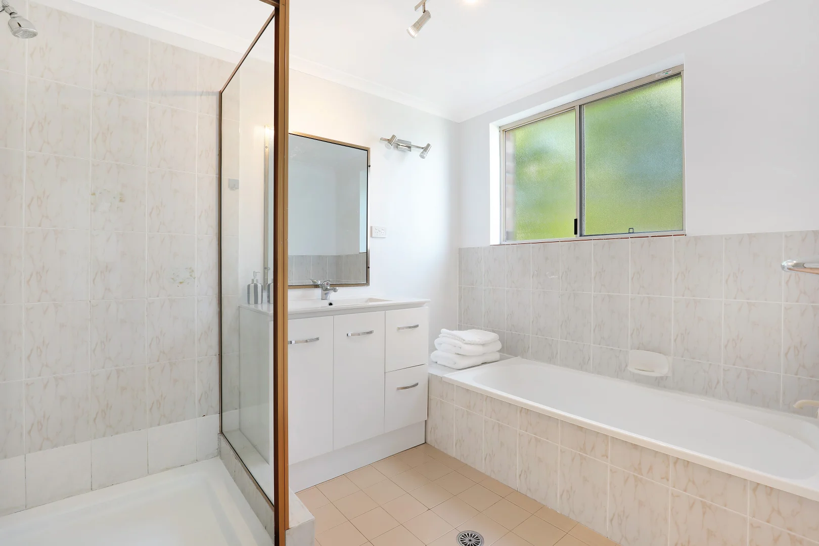 Additional image 10 of 7/46 Thalassa Avenue, East Corrimal NSW 2518