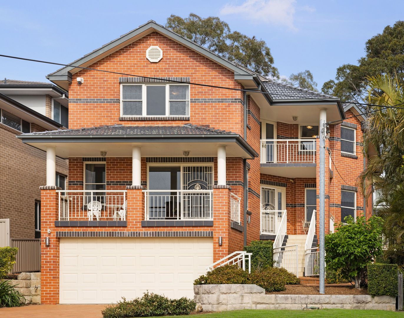 12 Bayview Street, Tennyson Point Property History & Address Research