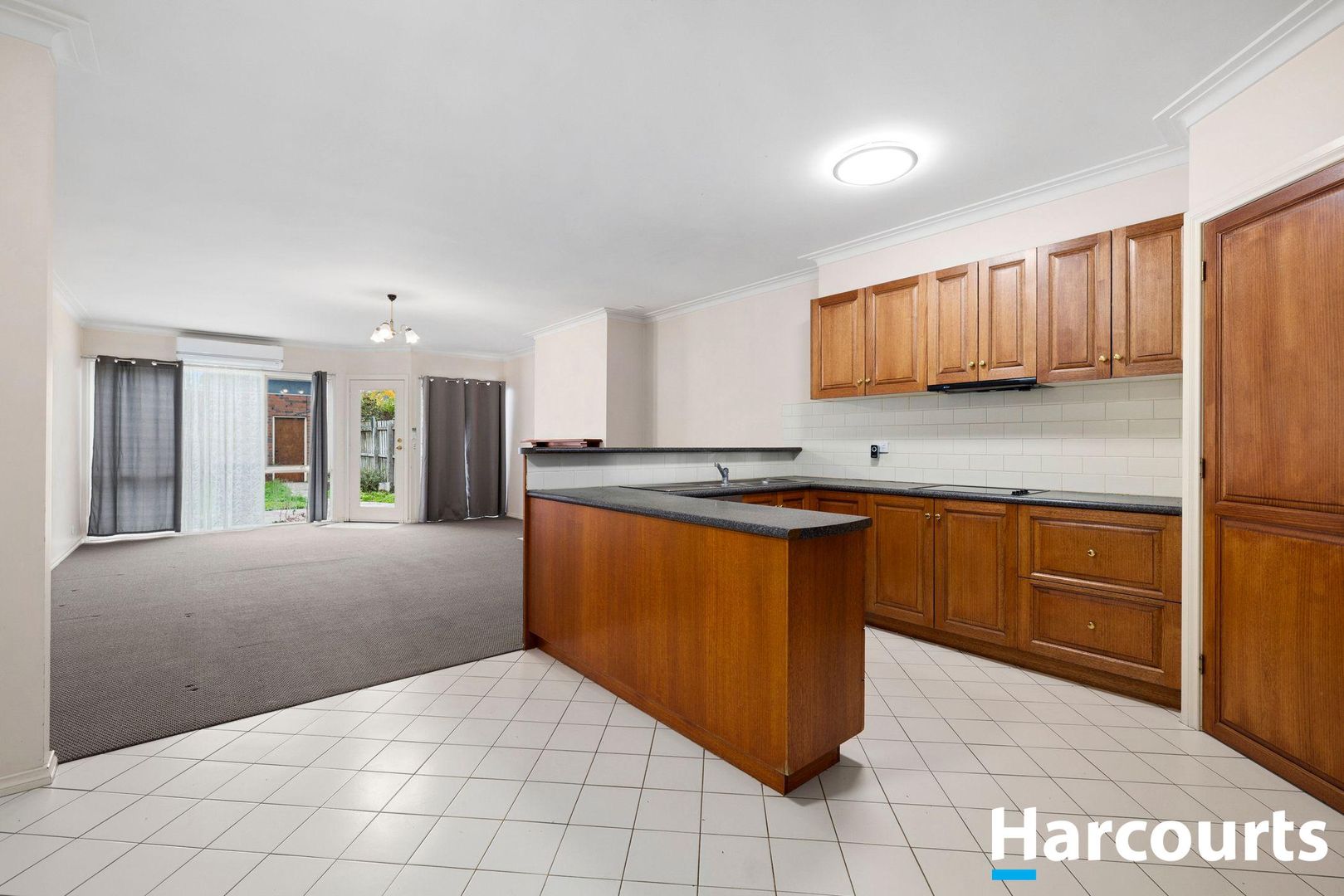 21 Talbot Street South, Ballarat Central VIC 3350 Townhouse For Rent