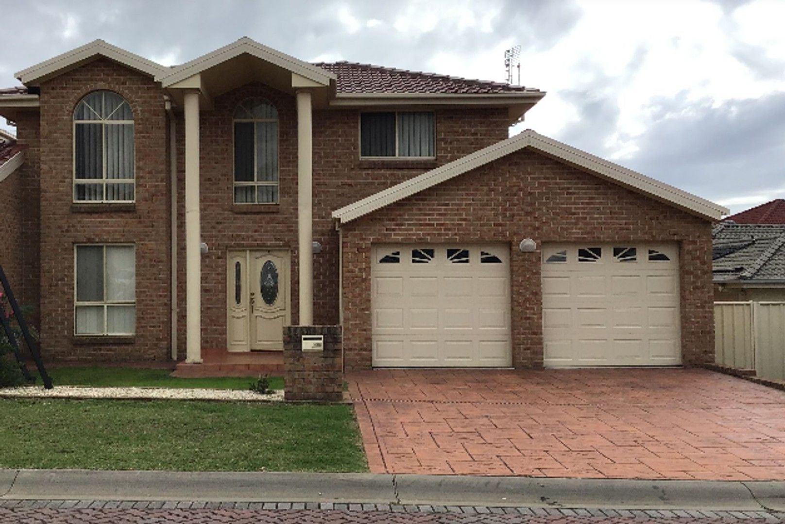 3 bedrooms Townhouse in 2/10 Brindabella Drive SHELL COVE NSW, 2529