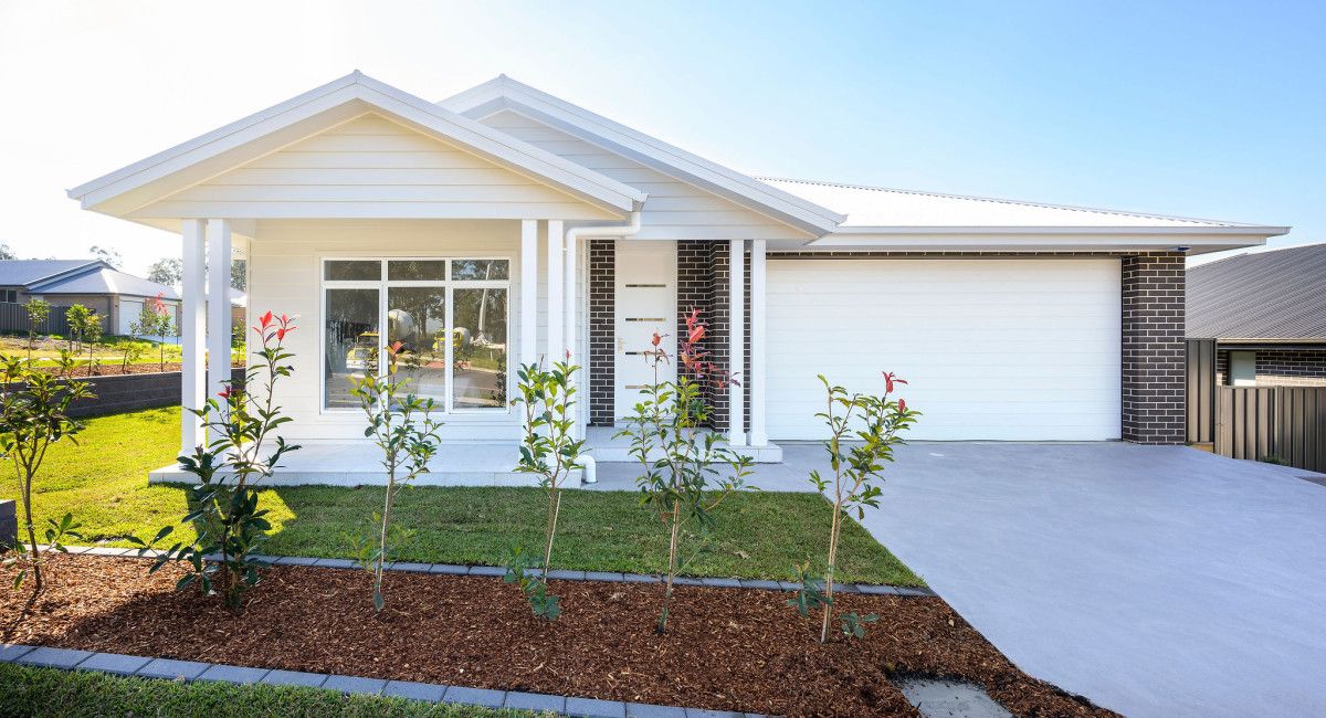 4 bedrooms House in Lot 266 (48) Lochdon Drive FARLEY NSW, 2320