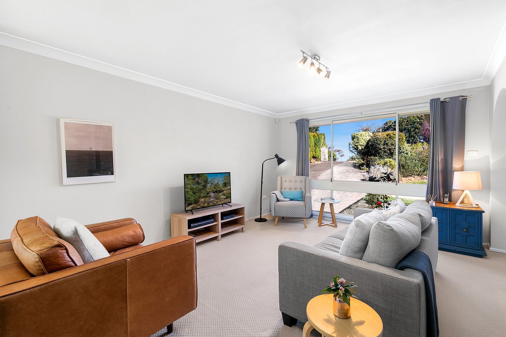 34 Queen Elizabeth Drive, Wentworth Falls NSW 2782, Image 1