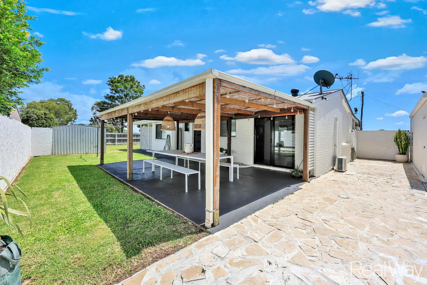 Additional image 18 of 73 Dawn Parade, Thabeban QLD 4670