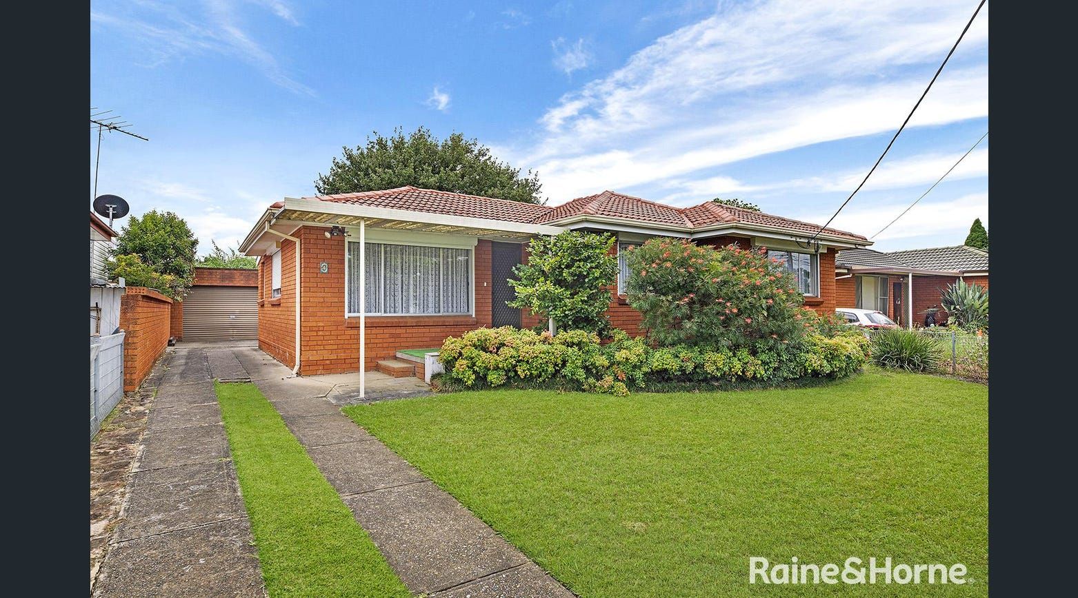 4 Oaklea Place, Canley Heights NSW 2166, Image 0