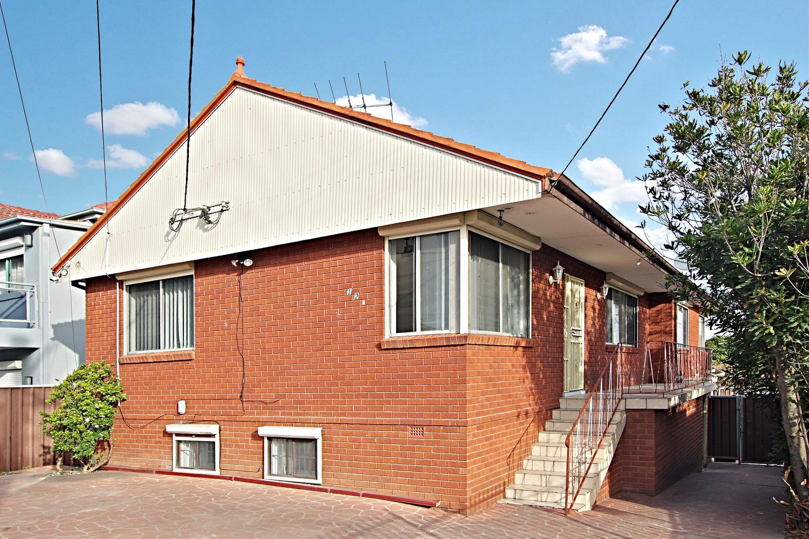 122 Derria Street, Canley Heights NSW 2166
