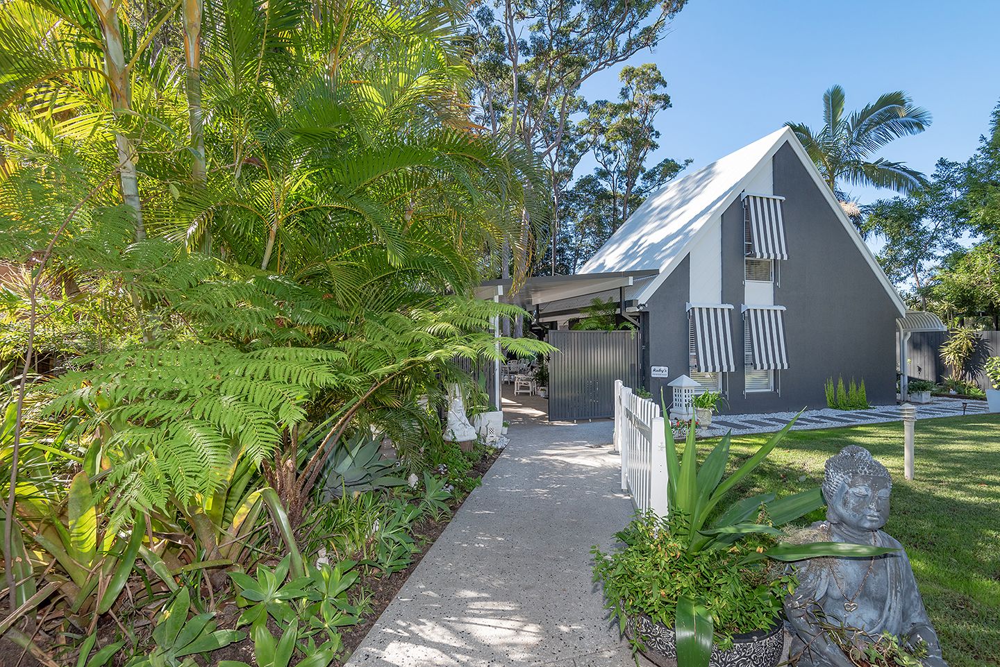 8 Forest Court, Tewantin QLD 4565, Image 2