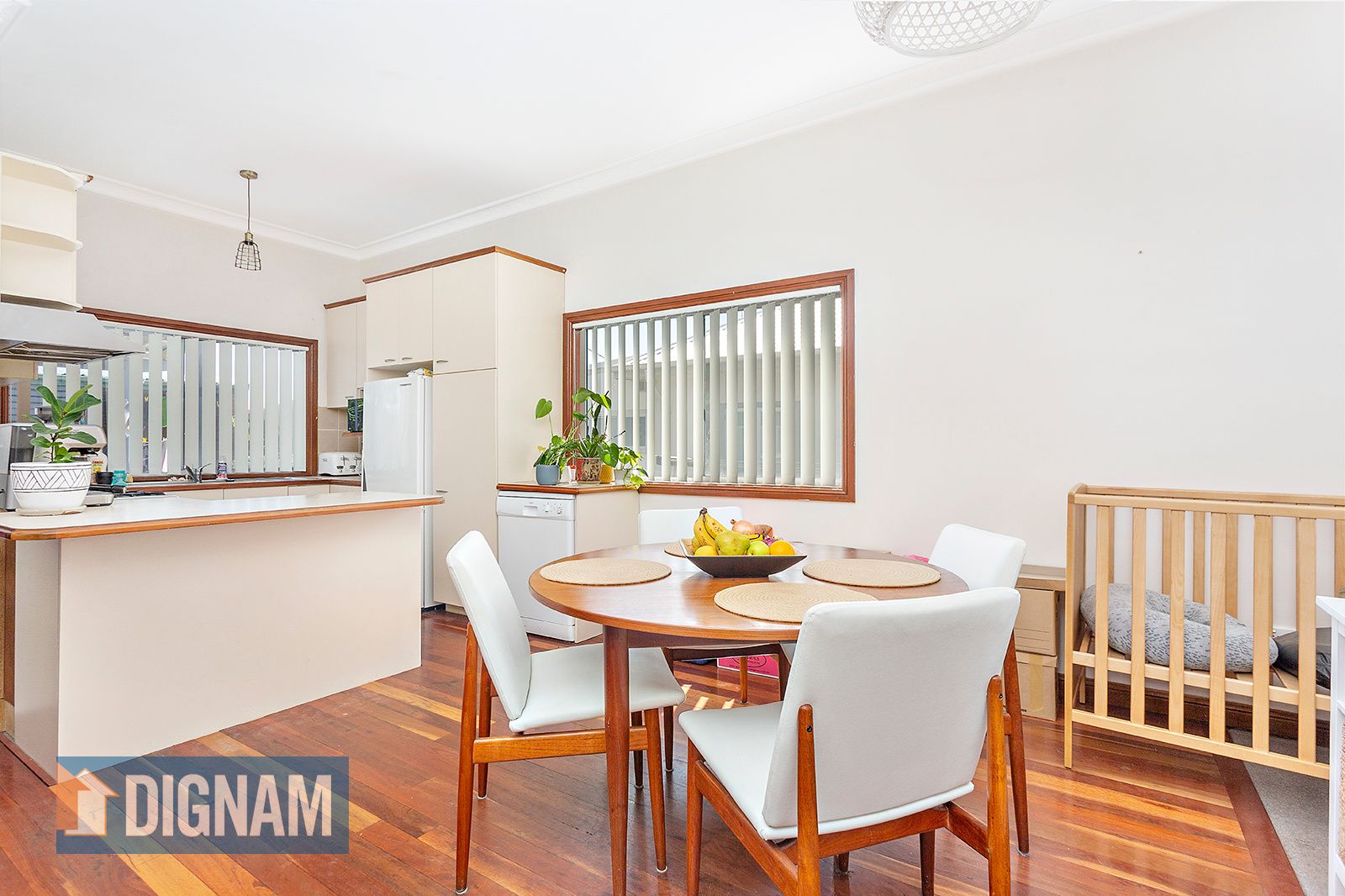 11 Moore Street, Austinmer NSW 2515, Image 2