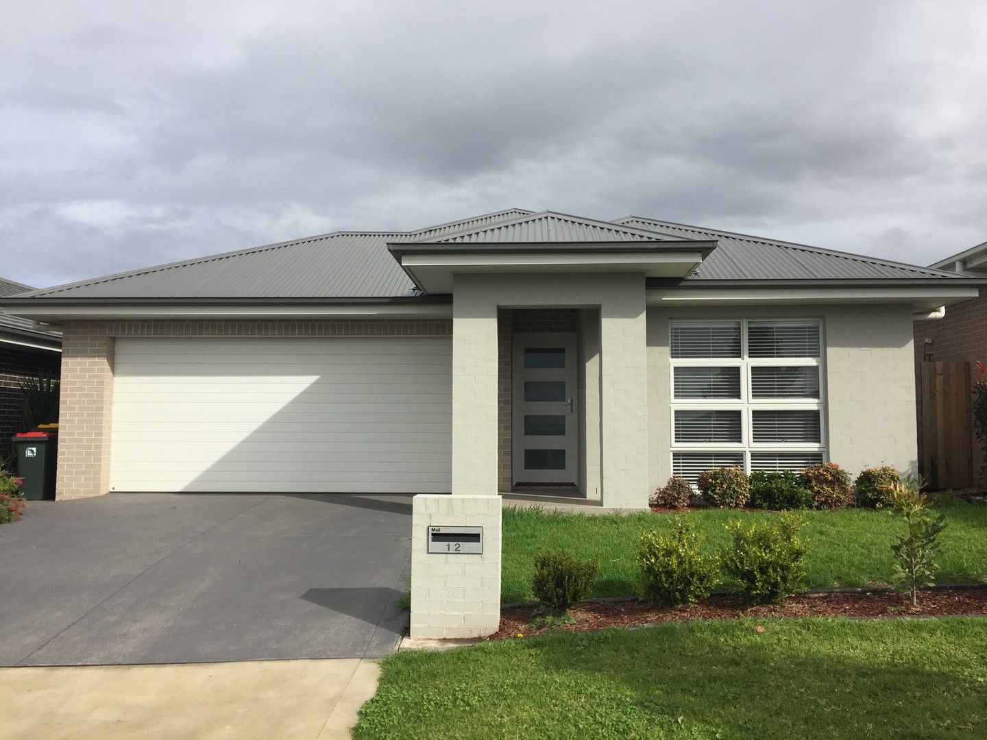 4 bedrooms House in 12 Ducros Street ORAN PARK NSW, 2570